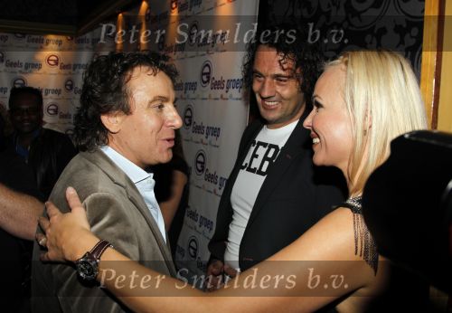 Uitgeest 17 januari 2011
Nieuwjaarsreceptie Henk Geels in Bobs saloon. Marco en Leontien Borsato met Denise Boekhof en haar vriend
Peter Smulders bv