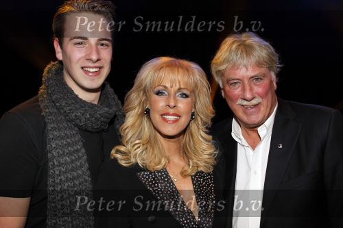 Hilversum 30 januari 2011
Nationale songfestival met de 3J\'s in studio 21. Marga Bult met zoon en man Jan van Ingene
Peter Smulders bv
