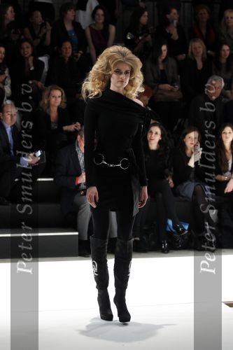 Amsterdam 28 januari 2011
Modeshow van Monique Collignon op de amsterdam fashion week.
Peter Smulders bv
