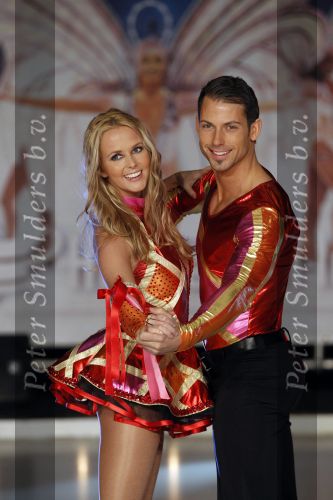 Utrecht 26 januari 2011
Perspresentatie Sterren dansen op het ijs van SBS6 gepresenteerd door Gerard Joling en Nance Coolen. Monique Smit met Joel Geleynse
Peter Smulders bv