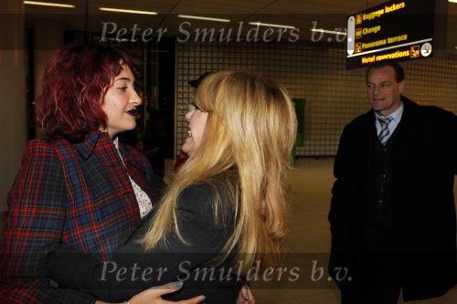 Schiphol 2 februari 2011
Patricia Paay haalt haar dochter Christina Curry op op schiphol nadat ze uit Los Angeles naar Amsterdam is gevlogen.
Peter Smulders bv