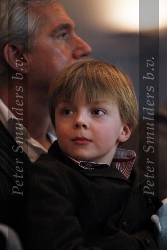 Blijdorp Rotterdam 2 februari 2011
Presentatie van het nieuwe boek van Prinses laurentien en Sieb Posthuma in dierentuin Blijdorp. Prins Constantijn en hun kinderen Eloise Claus Cazimir en Leonore.
Peter Smulders bv