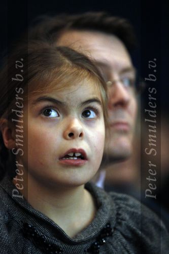 Blijdorp Rotterdam 2 februari 2011
Presentatie van het nieuwe boek van Prinses laurentien en Sieb Posthuma in dierentuin Blijdorp. Prins Constantijn en hun kinderen Eloise Claus Cazimir en Leonore.
Peter Smulders bv