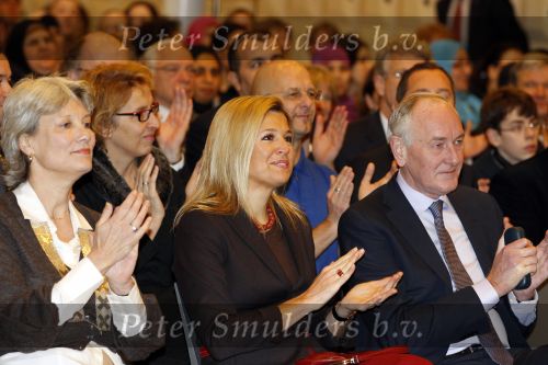 Amsterdam 15 januari 2011
Prinses Maxima op bezoek bij 5 jarig bestaan weekend school in Amsterdam.
Peter Smulders bv