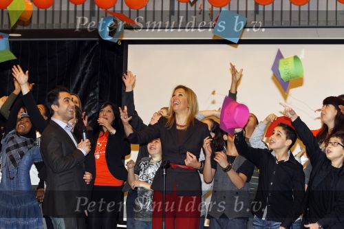 Amsterdam 15 januari 2011
Prinses Maxima op bezoek bij 5 jarig bestaan weekend school in Amsterdam.
Peter Smulders bv