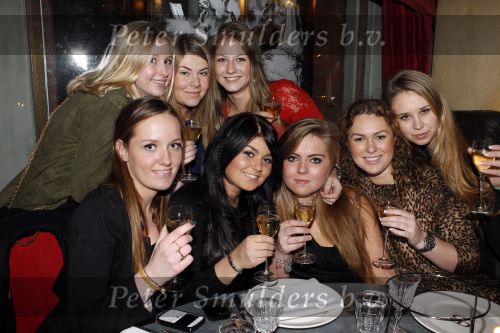 Amsterdam 15 januari 2011
Roxeanne Hazes viert met vriendinnen haar 18e verjaardag bij Basta e Basta.
Haar broer Andre jr heeft dat voor haar geregeld.
Peter Smulders bv