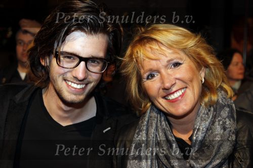 Scheveningen 17 januari 2011
Premiere Sonny Boy in het circustheater. Ruud Feltkamp met moeder
Peter Smulders bv