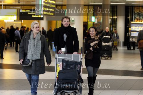 Schiphol 2 februari 2011
Sabine Koning wordt door haar vriend opgehaald op schiphol nadat ze uit Los Angeles naar Amsterdam is gevlogen.
Peter Smulders bv