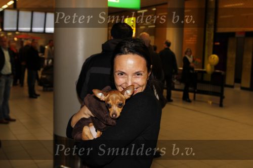 Schiphol 2 februari 2011
Sabine Koning wordt door haar vriend opgehaald op schiphol nadat ze uit Los Angeles naar Amsterdam is gevlogen.
Peter Smulders bv
