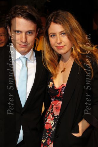 Scheveningen 17 januari 2011
Premiere Sonny Boy in het circustheater. Sanne Vogel met vriend
Peter Smulders bv