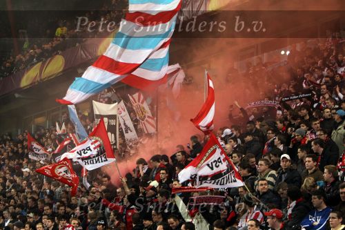 Eindhoven, 24 Februari 2011
Uefacup wedstrijd PSV-OSC Lille, eindstand 3-1
Veel sfeer bij de PSV Supporters
Foto Junior Smulders