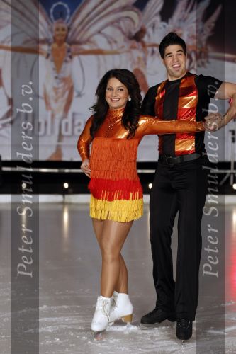 Utrecht 26 januari 2011
Perspresentatie Sterren dansen op het ijs van SBS6 gepresenteerd door Gerard Joling en Nance Coolen. Sieneke met Ryan Gutzmer
Peter Smulders bv