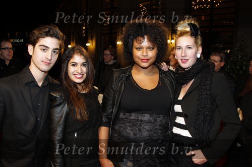 Scheveningen 17 januari 2011
Premiere Sonny Boy in het circustheater. spangas acteurs
Peter Smulders bv