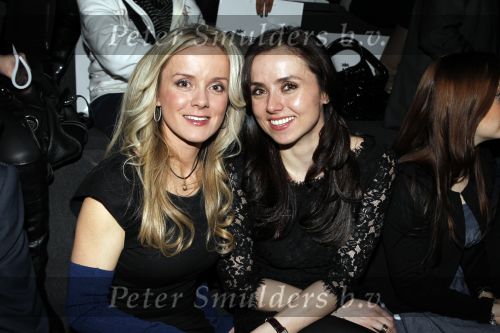 Amsterdam 28 januari 2011
Modeshow van Monique Collignon op de amsterdam fashion week. Marloes en Suze Mens
Peter Smulders bv