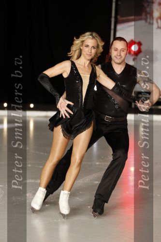 Utrecht 26 januari 2011
Perspresentatie Sterren dansen op het ijs van SBS6 gepresenteerd door Gerard Joling en Nance Coolen. Vivian Reys met Nick Keagan
Peter Smulders bv
