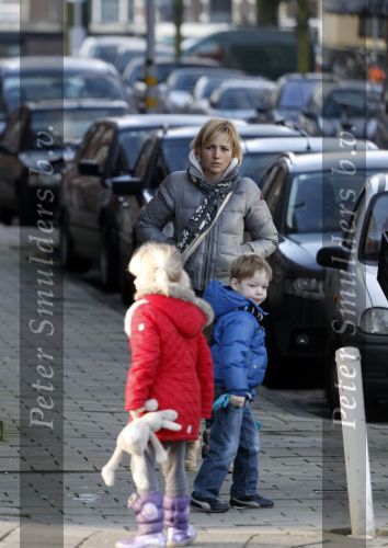 Amsterdam 16 januari 2011
Yvon jaspers met haar kinderen in Amsterdam.
Peter Smulders bv