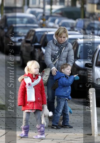 Amsterdam 16 januari 2011
Yvon jaspers met haar kinderen in Amsterdam.
Peter Smulders bv