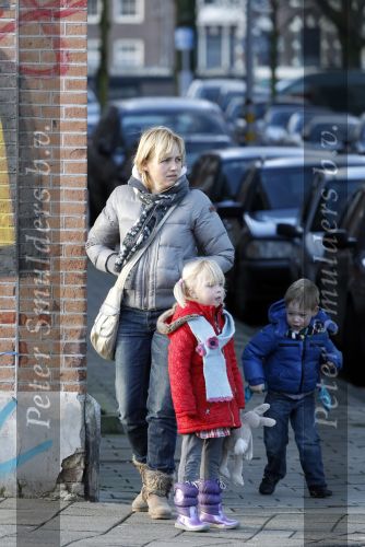 Amsterdam 16 januari 2011
Yvon jaspers met haar kinderen in Amsterdam.
Peter Smulders bv