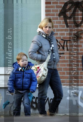 Amsterdam 16 januari 2011
Yvon jaspers met haar kinderen in Amsterdam.
Peter Smulders bv