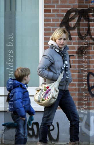Amsterdam 16 januari 2011
Yvon jaspers met haar kinderen in Amsterdam.
Peter Smulders bv