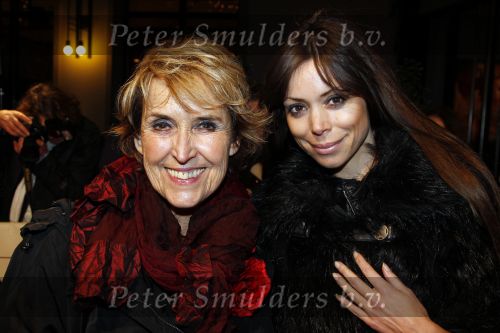 Scheveningen 17 januari 2011
Premiere Sonny Boy in het circustheater. Yvonne Keuls met dochter
Peter Smulders bv