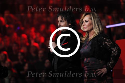 Hilversum 20 januari 2012
Iris Kroes wint de finale van the voice of holland in studio 22. Angela Groothuizen met Marco Borsato
Peter Smulders bv