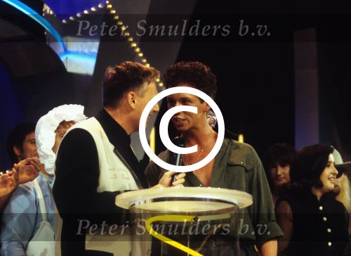 Aalsmeer, 8 September 1995 Finale Soundmixshow 1995
Winnaar Arno Kolenbrander met Henny Huisman
Foto Peter Smulders BV