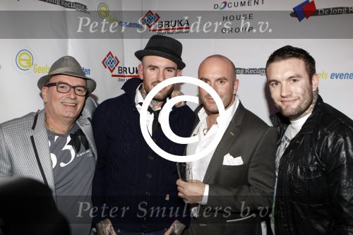 Uitgeest 16 januari 2012
Prijzen henk geels in bobs saloon in uitgeest. Ben Saunders
Peter Smulders bv