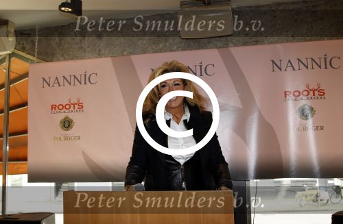 Amsterdam 23 januari 2012
Lunch van Nannic bij restaurant Roots. Betty de Groot
Peter Smulders bv
