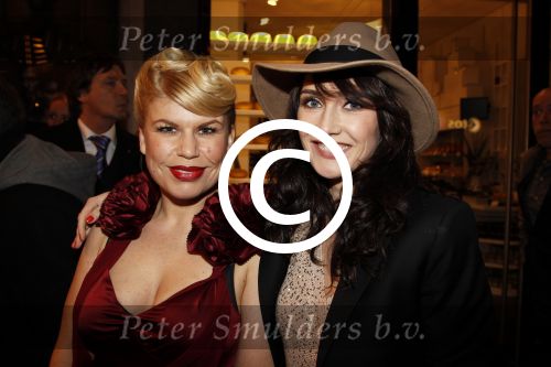 Amsterdam 23 januari 2012
Premiere Black out in Tuschinski. Carice v Houten met Annemarie Jung
Peter Smulders bv