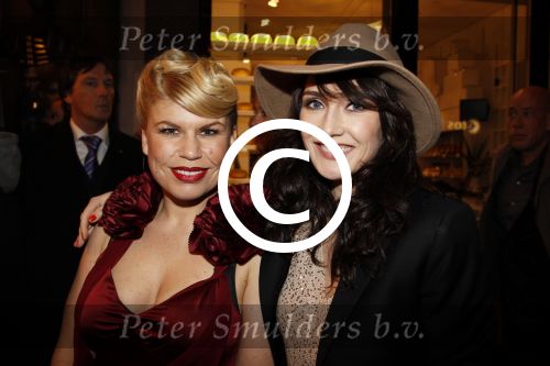 Amsterdam 23 januari 2012
Premiere Black out in Tuschinski. Carice v Houten met Annemarie Jung
Peter Smulders bv
