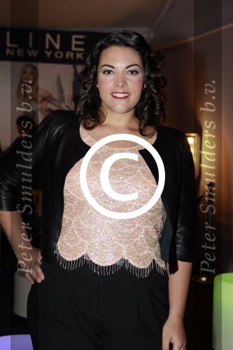 Amsterdam 29 januari 2012
Caro Emerald bij de modeshow van Monique Collignon.
Peter Smulders bv
