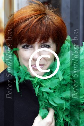 Amsterdam 21 januari 2012
Premiere de muppets in Tuschinski. Chazia Mourali met dochter en moeder
Peter Smulders bv