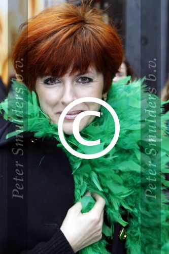 Amsterdam 21 januari 2012
Premiere de muppets in Tuschinski. Chazia Mourali met dochter en moeder
Peter Smulders bv