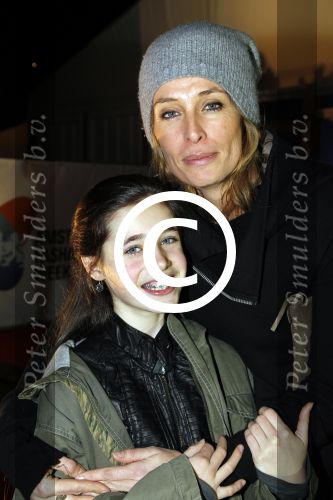 Amsterdam 28 januari 2012
AIFW fashion week met div bn ers bij div shows. Frederique v d Wal met dochter
Peter Smulders bv