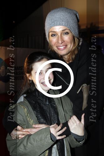 Amsterdam 28 januari 2012
AIFW fashion week met div bn ers bij div shows. Frederique v d Wal met dochter
Peter Smulders bv