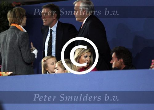 Amsterdam 21 januari 2012
Prinses Maxima prins Willem Alexander en Amalia Alexia en Ariane op bezoek bij jumping Amsterdam. Gerard Joling met Maxima en de prinsesjes
Peter Smulders bv