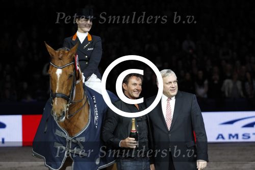 Amsterdam 21 januari 2012
Prinses Maxima prins Willem Alexander en Amalia Alexia en Ariane op bezoek bij jumping Amsterdam. Adelinde Cornelissen met Gerard Joling
Peter Smulders bv
