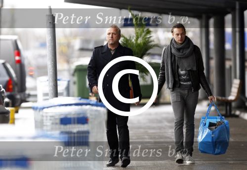 Amsterdam 21 januari 2012
Gordon en zijn vriend Raoul v d heijden zijn weer bij elkaar en doen boodschappen bij ikea.
Peter Smulders bv