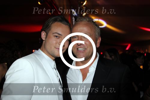 Utrecht 28 januari 2012
Premiere LA the Voices met Gordon in Vredenburg. Gordon met vriend Raoul
Peter Smulders bv