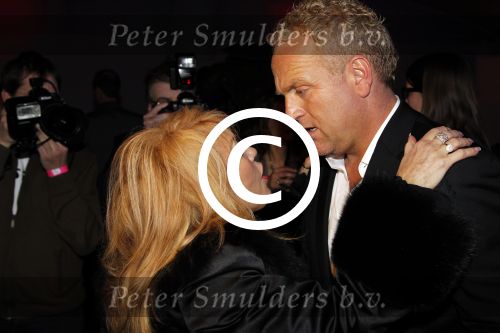 Utrecht 28 januari 2012
Premiere LA the Voices met Gordon in Vredenburg. Gordon met Patricia Paay
Peter Smulders bv
