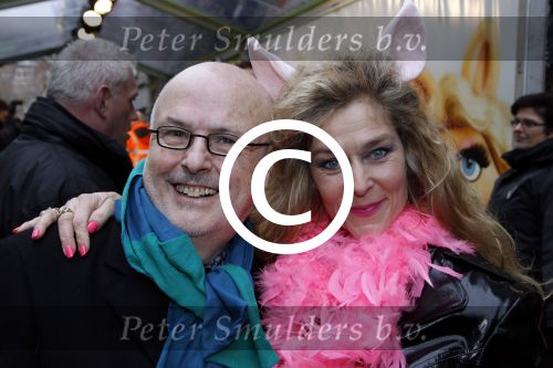 Amsterdam 21 januari 2012
Premiere de muppets in Tuschinski. Hilde de Mildt met man
Peter Smulders bv