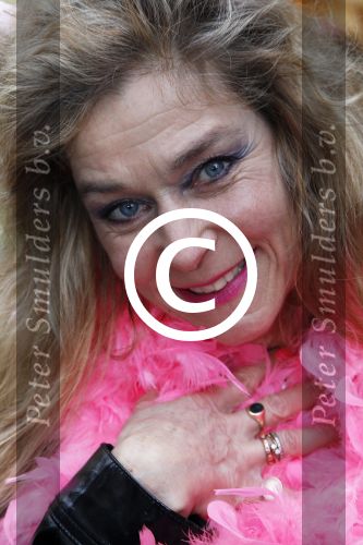 Amsterdam 21 januari 2012
Premiere de muppets in Tuschinski. Hilde de Mildt met man
Peter Smulders bv