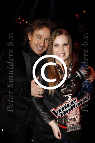 Hilversum 20 januari 2012
Iris Kroes wint de finale van the voice of holland in studio 22. Marco Borsato
Peter Smulders bv