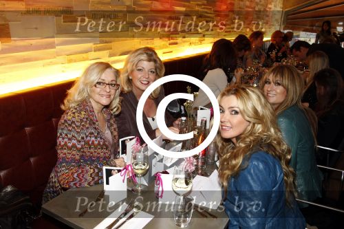 Amsterdam 23 januari 2012
Lunch van Nannic bij restaurant Roots.
Joke de Kruijf 
Peter Smulders bv