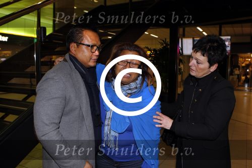 Schiphol 15 januari 2012
Justine Pelmelay en haar vriend komen terug op schiphol na het cruiseboot drama in italie.
Peter Smulders bv