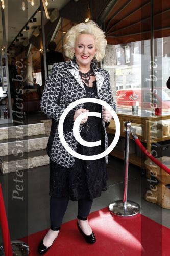 Amsterdam 23 januari 2012
Lunch van Nannic bij restaurant Roots. Karin Bloemen
Peter Smulders bv