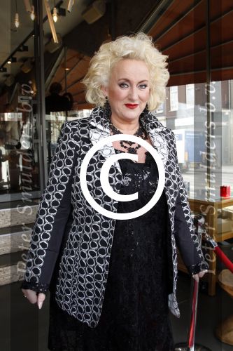 Amsterdam 23 januari 2012
Lunch van Nannic bij restaurant Roots. Karin Bloemen
Peter Smulders bv
