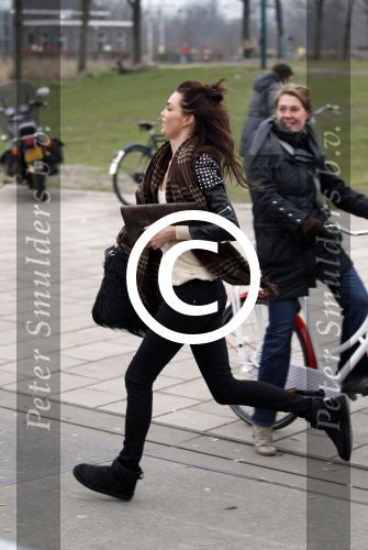 Amsterdam 29 januari 2012
Kim Feenstra rennend op straat.
Peter Smulders bv