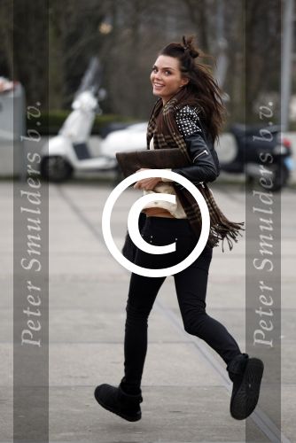 Amsterdam 29 januari 2012
Kim Feenstra rennend op straat.
Peter Smulders bv